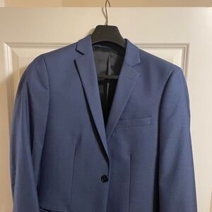 Men's Navy Single-Breasted suit.